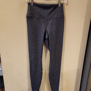 Gillie Hicks Recharge Euc  Gray High-Waisted Leggings Medium